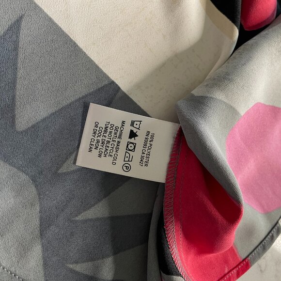 Abstract Tunic Black Pink Red White Tan Gray Sleeveless - Picture 16 of 16